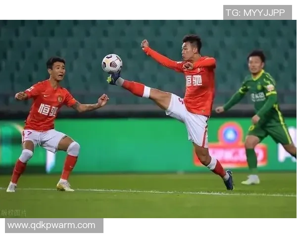 杭州足球队强势领跑锦标赛积分榜以95分稳居第一